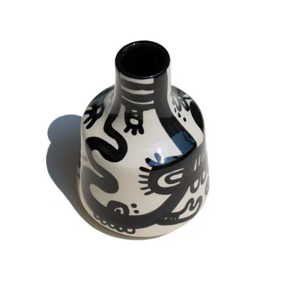 The Parmatile Shop White Clay Peoplakia Vase
