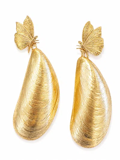 The Pink Reef Women's Gold  Butterfly Mussel Earring
