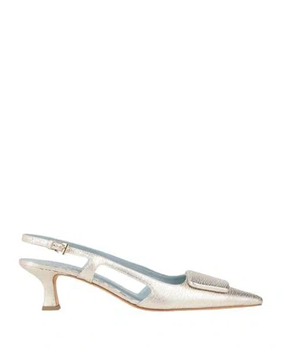 The Ro & F Woman Pumps Platinum Size 6 Leather In Grey