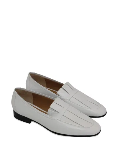 Pre-owned The Row Adam Pleat Leather Moccasin In White