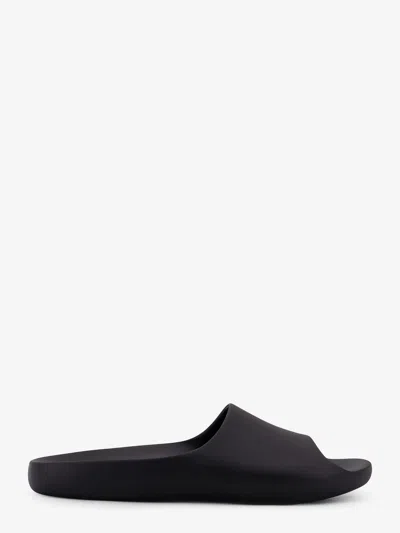 The Row Ama Rubber Slide In Black