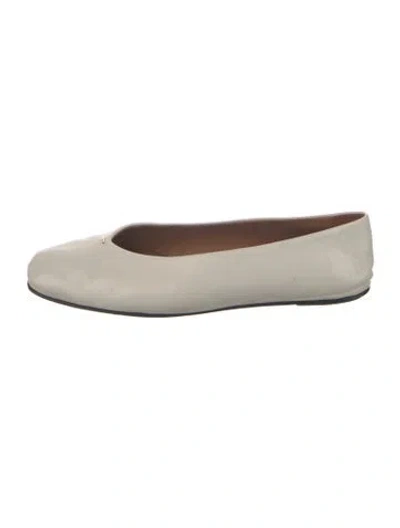 Pre-owned The Row Awar Leather Ballet Flats Leather Ballet Flats In Neutrals
