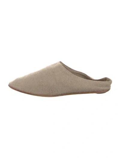 Pre-owned The Row Bea Wool Mules In Neutrals