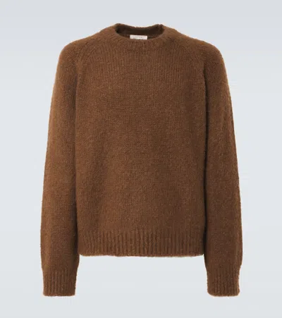 The Row Bruno Cashmere Sweater In Brown