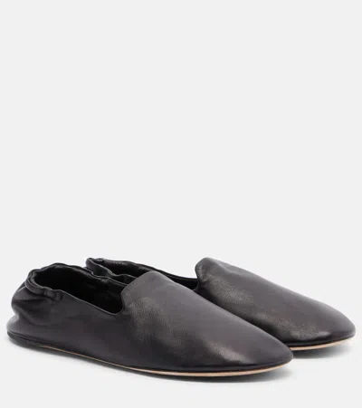 The Row Casa Leather Slippers In Brown