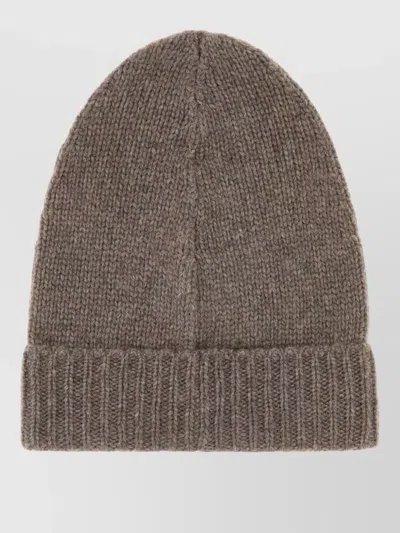 The Row Cashmere Beanie In Brown