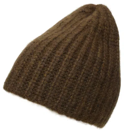 The Row Cashmere Knit Beanie In Brown