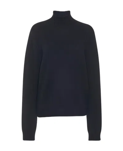 The Row Cashmere Turtleneck Knitted Pullover In Black