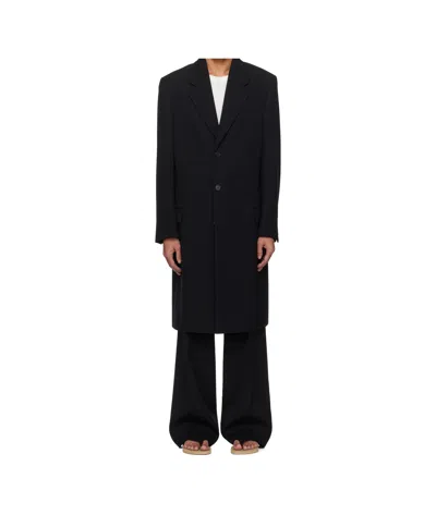 The Row Cortlandt Coat In Black