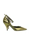 The Row Liisa Metallic Leather Pumps In Gold