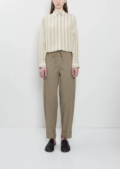 The Row Delano Cotton Pant In Green