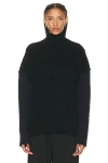 The Row Dua Colorblock Cashmere Sweater In Black & Navy