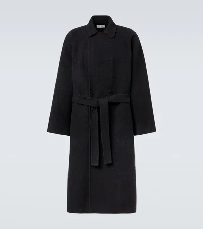 The Row Eomer Virgin Wool Coat In Gray