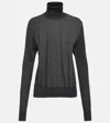 The Row Eva Cashmere Turtleneck Sweater In Grey