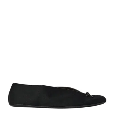 The Row Fay Flat In Black