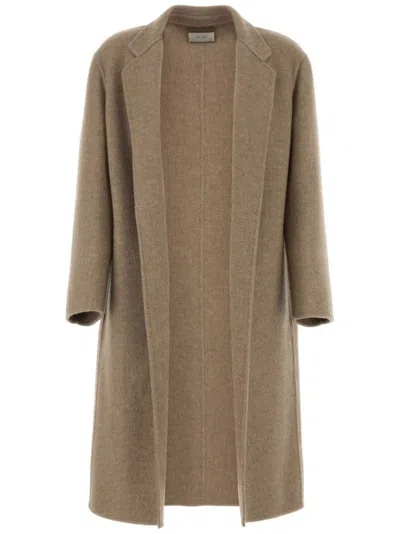 The Row Fedra Cashmere Coat In Sand