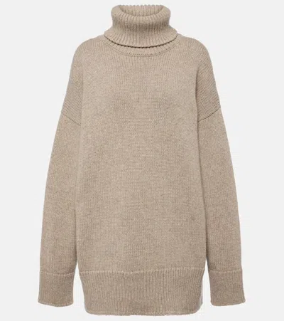The Row Feries Turtleneck Cashmere Sweater In Beige