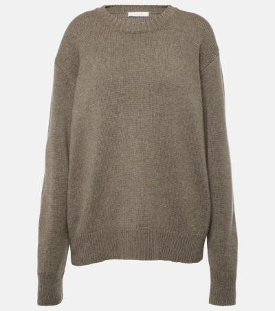 The Row Fiji Cashmere Sweater In Grey