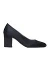The Row Fiore Square Heels In Black