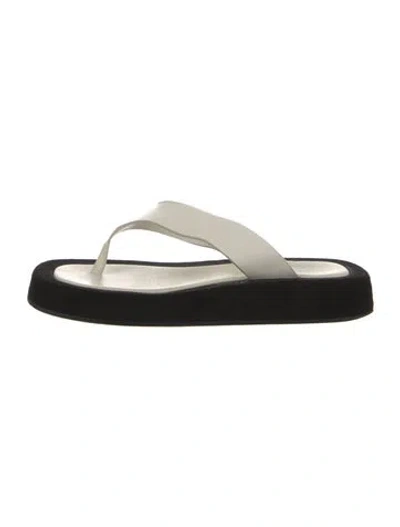 Pre-owned The Row Ginza Leather Flip Flops In Black