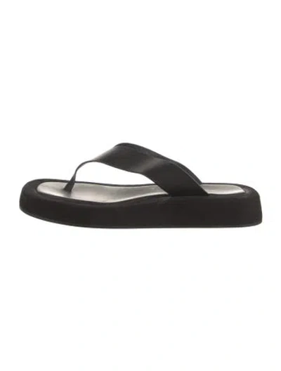Pre-owned The Row Ginza Leather Flip Flops In Black