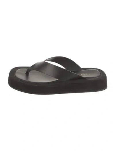 Pre-owned The Row Ginza Leather Flip Flops In Black