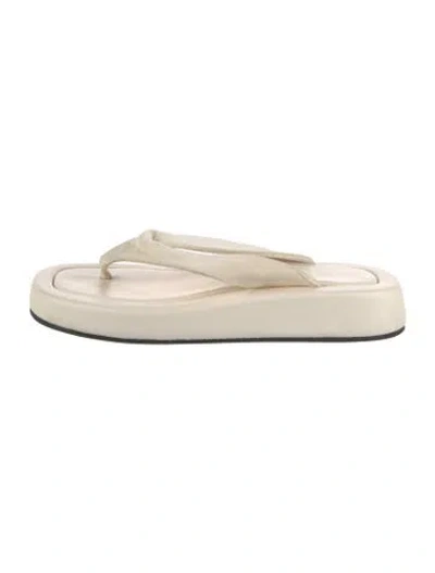 Pre-owned The Row Ginza Leather Flip Flops In Neutrals