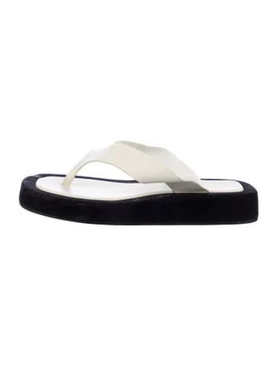 Pre-owned The Row Ginza Leather Flip Flops In White