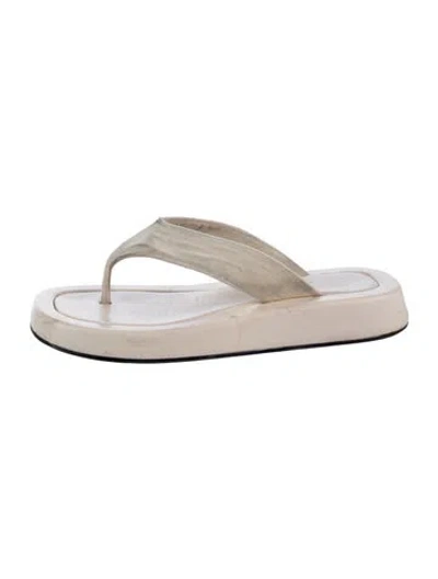 Pre-owned The Row Ginza Leather Flip Flops In White