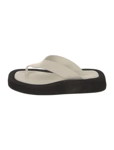 Pre-owned The Row Ginza Leather Slides In White