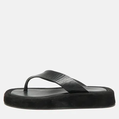 Pre-owned The Row Ginza Size 36 Black/white Leather And Suede Thong Flat Slide
