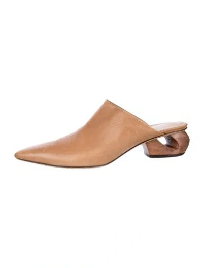 Pre-owned The Row Haya Leather In Brown/neutrals