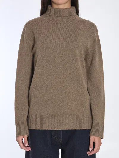 The Row Hepny Turtleneck Sweater In Beige O Tan