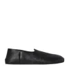 The Row Slip-on Hugh In Pelle Nera Uomo In Black