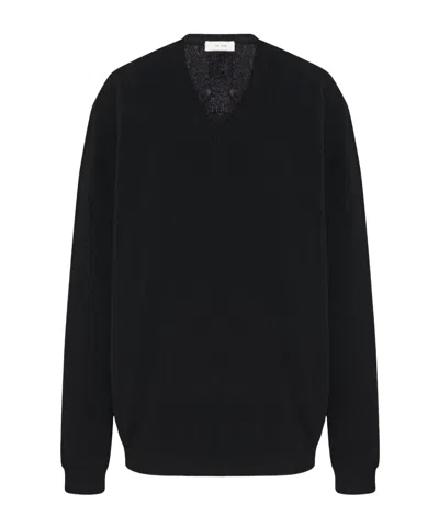 The Row Isaora Cashmere Sweater In Black