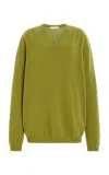 The Row Isaora Cashmere Sweater In Green