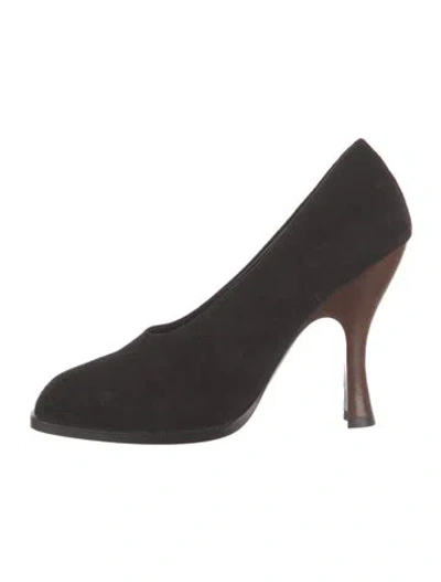 Pre-owned The Row Jade Suede Pumps In Black