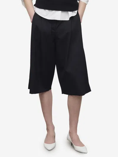 The Row Kalyan Shorts In Black