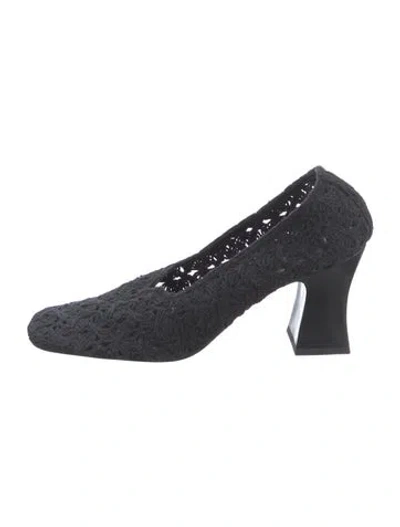 Pre-owned The Row Lace Cutout Accent Pumps In Black