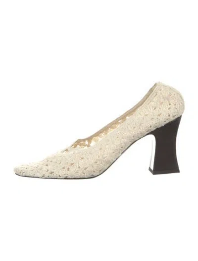 Pre-owned The Row Lace Pattern Pumps In Neutrals