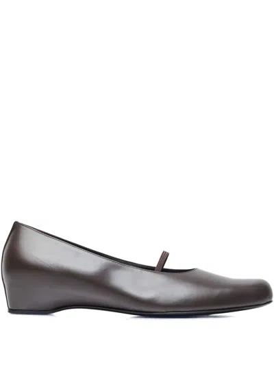The Row Leather Ballerina Shoes In Brown
