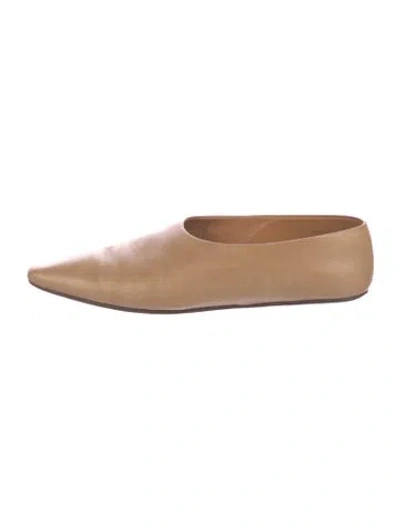Pre-owned The Row Leather Ballet Flats In Neutral