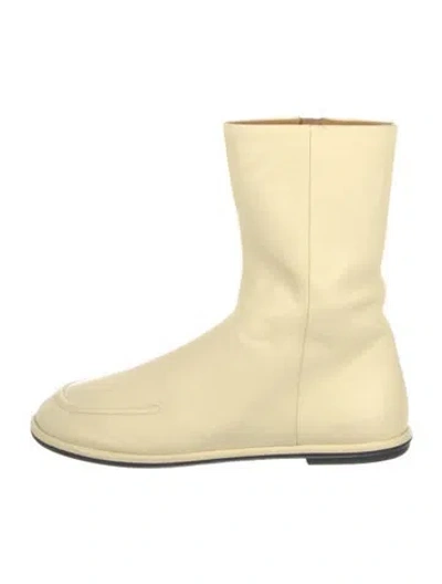 Pre-owned The Row Leather Boots In Neutral