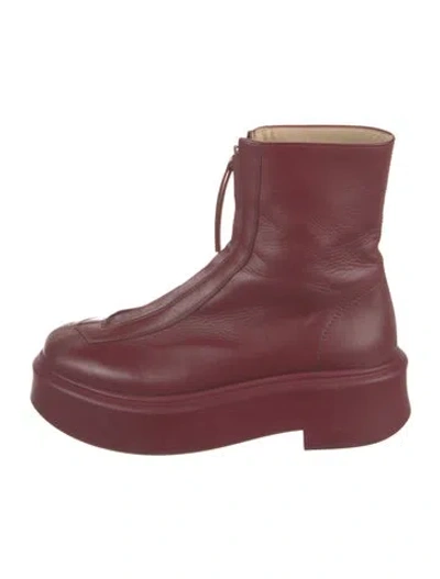 Pre-owned The Row Leather Boots In Red