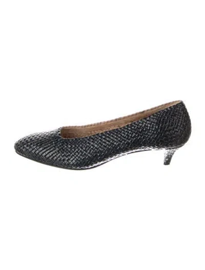 Pre-owned The Row Leather Braided Accents Pumps In Blue