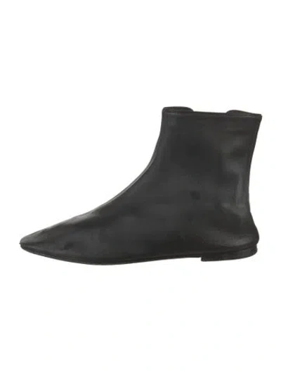 Pre-owned The Row Leather Chelsea Boots In Black