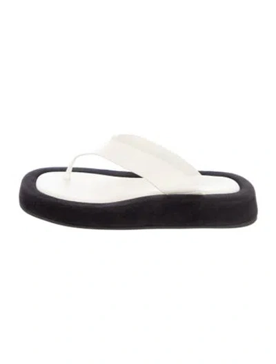 Pre-owned The Row Leather Flip Flops In White
