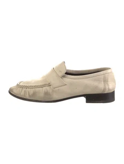 Pre-owned The Row Leather Loafers In Neutrals