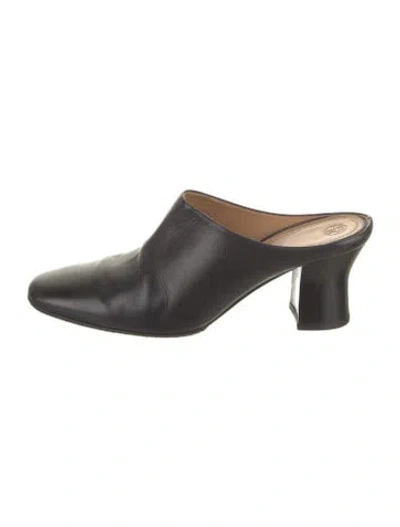 Pre-owned The Row Leather Mules In Black