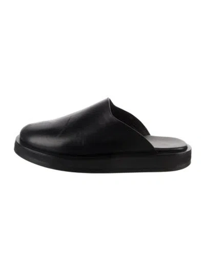 Pre-owned The Row Leather Mules In Black